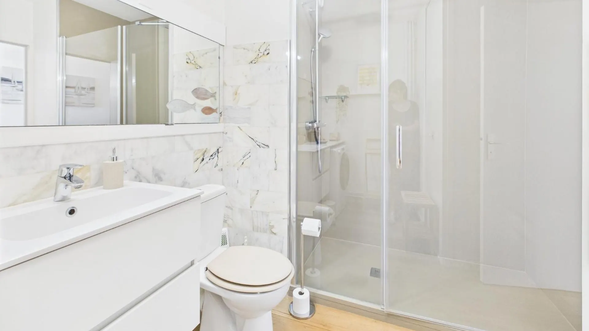 -Ocean- Studio Renove Avec Parking Et Vue Mer Concarneau Francie